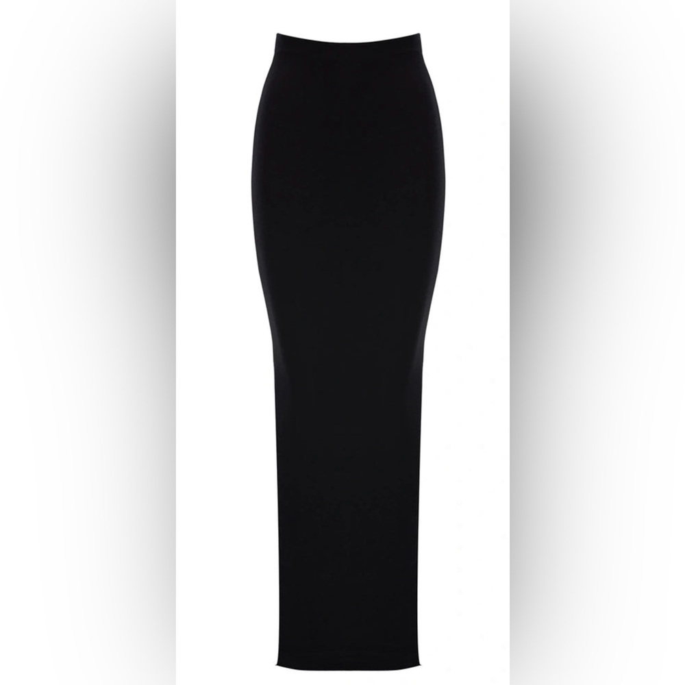 Naked Wardrobe Sculpt MIDI Skirt